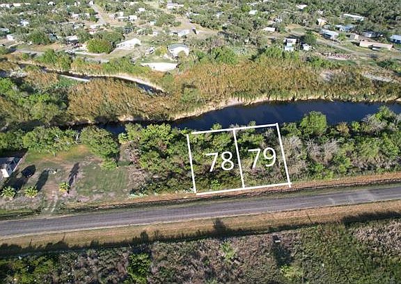 5th image of 479 Saint Charles Loop W