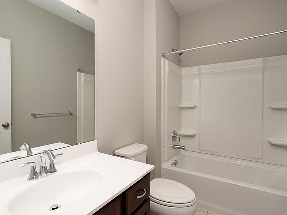 The Clearwater B Full Bath