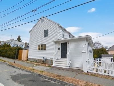 1 Pine St, Manchester, MA, 01944