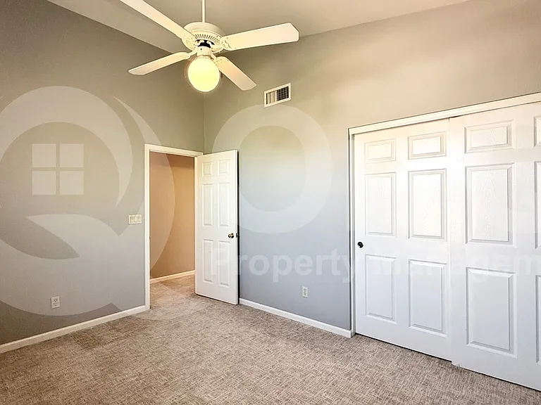 9405 E Presidio Rd — Photo 30
