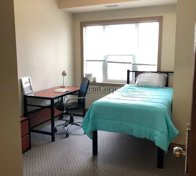 401 Lester St #1 — Photo 3