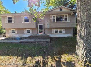 542 S Cooks Bridge Rd, Jackson, NJ 08527