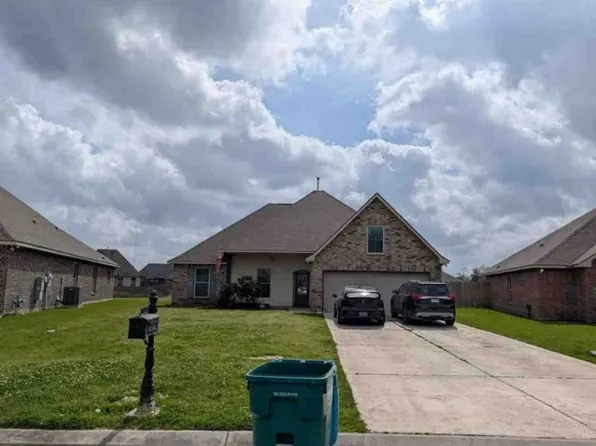 23154 Arcwood Dr, Denham Springs, LA 70726