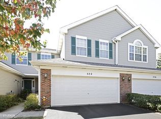 572 Springwood Ct, Dundee, IL 60118