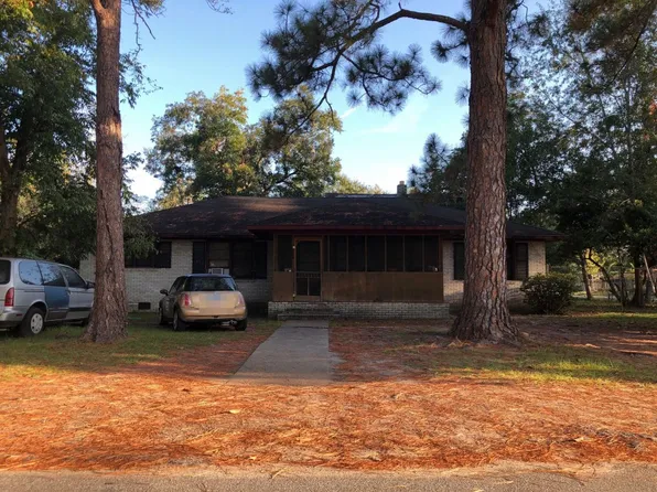 908 E Adair St, Valdosta, GA 31601