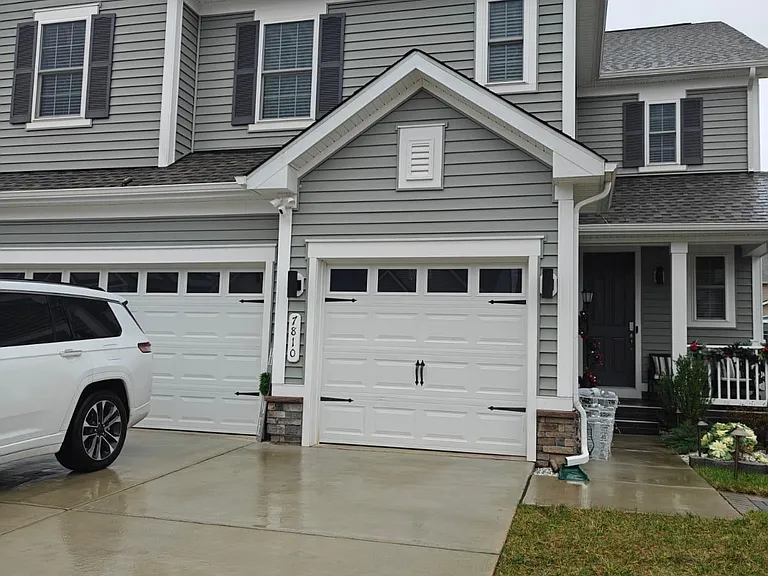 7810 Bexley Ln — Photo 2