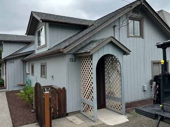 154 SW 2nd St, Clatskanie, OR 97016