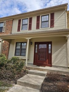 33 Balmoral Court, Aberdeen, NJ, 07747