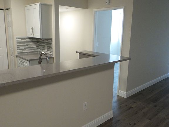 3rd image of 7912 Sonoma Springs Cir APT 101
