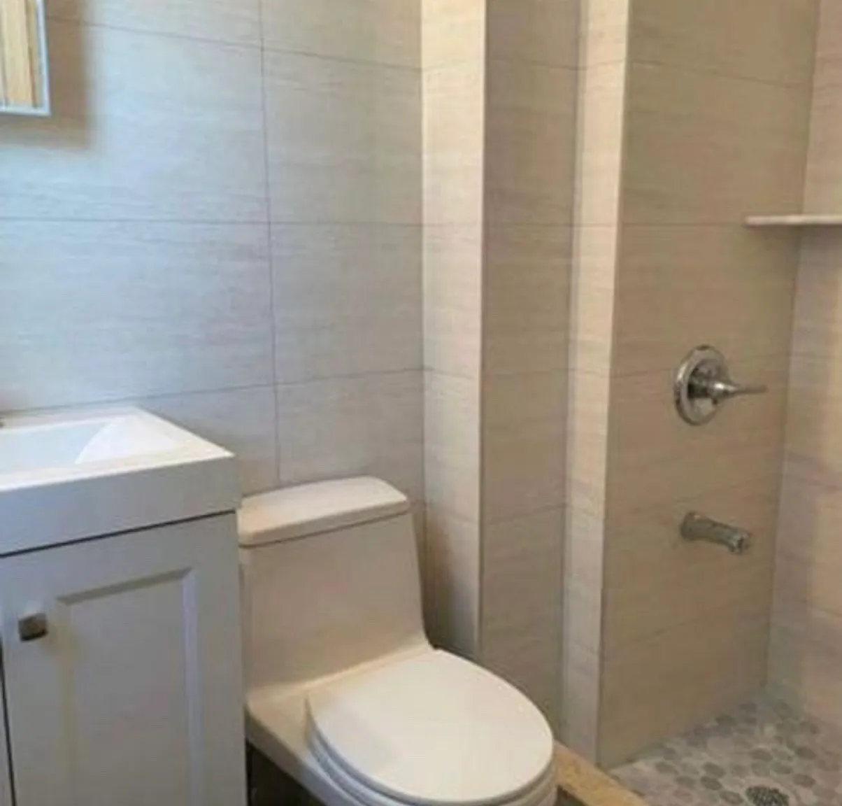 3 bed, 1300 sqft, $3,200 — Photo 4