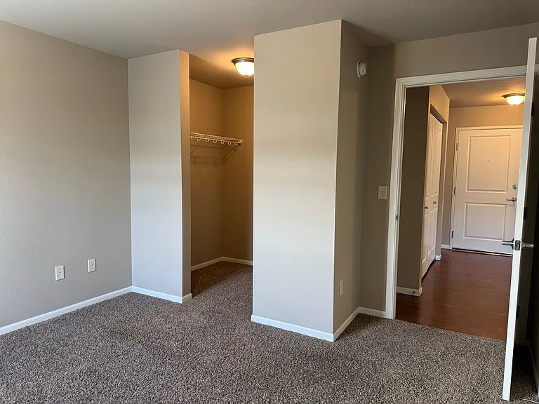 Aspen Trail Apartments — Photo 174