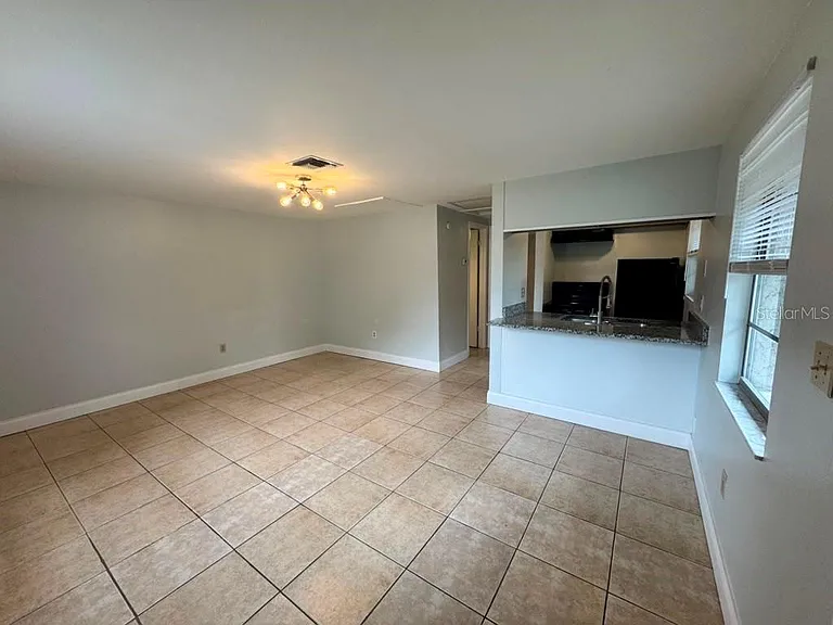 6123 Montana Ave — Photo 4