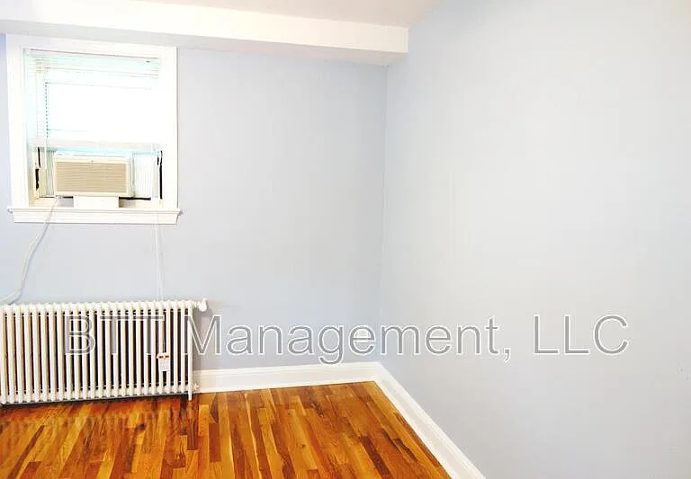 8210 Greenwood Ave #1 — Photo 31