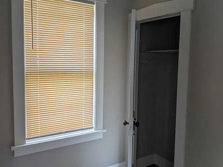 140 Westervelt Ave #1 — Photo 10