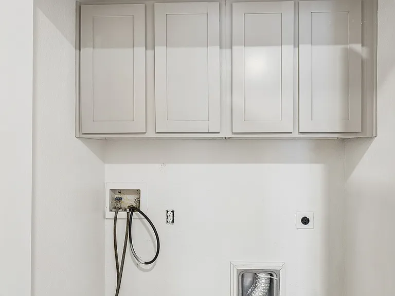 Laundry Room With Washer/Dryer Hook Ups