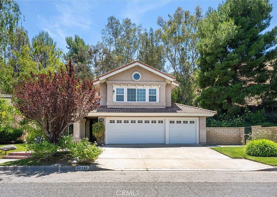 1st image of 22138 Copper Hill Dr