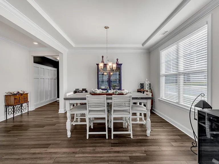 1526 Cloverfield Ct — Photo 49