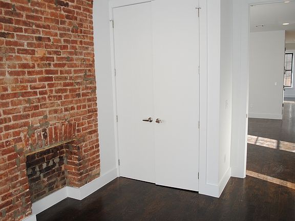 3rd image of 3025 Tilden Ave #2