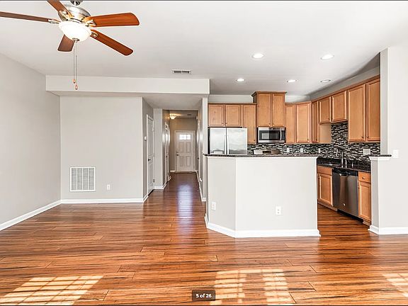 5th image of 7533 Red Mulberry Way