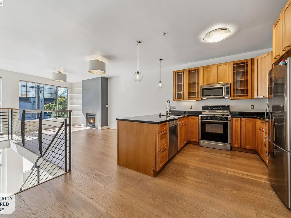 1st image of 2300 Broadway APT 4