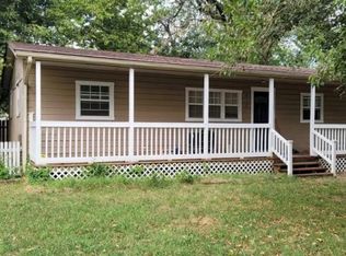 410 S Cameron St, Siloam Springs, AR 72761