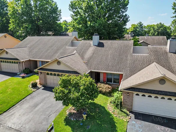 923 Portsmouth Cir, Maryville, TN 37803