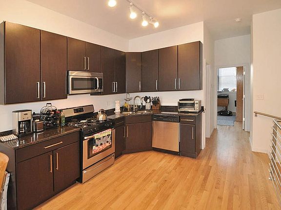 2nd image of 649 N Wolcott Ave #1