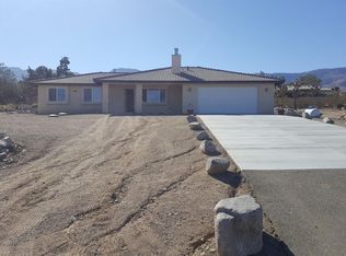 32581 Sapphire Rd, Lucerne Valley, CA 92356