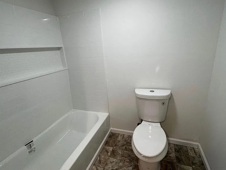 2710 State Route 28 — Photo 5