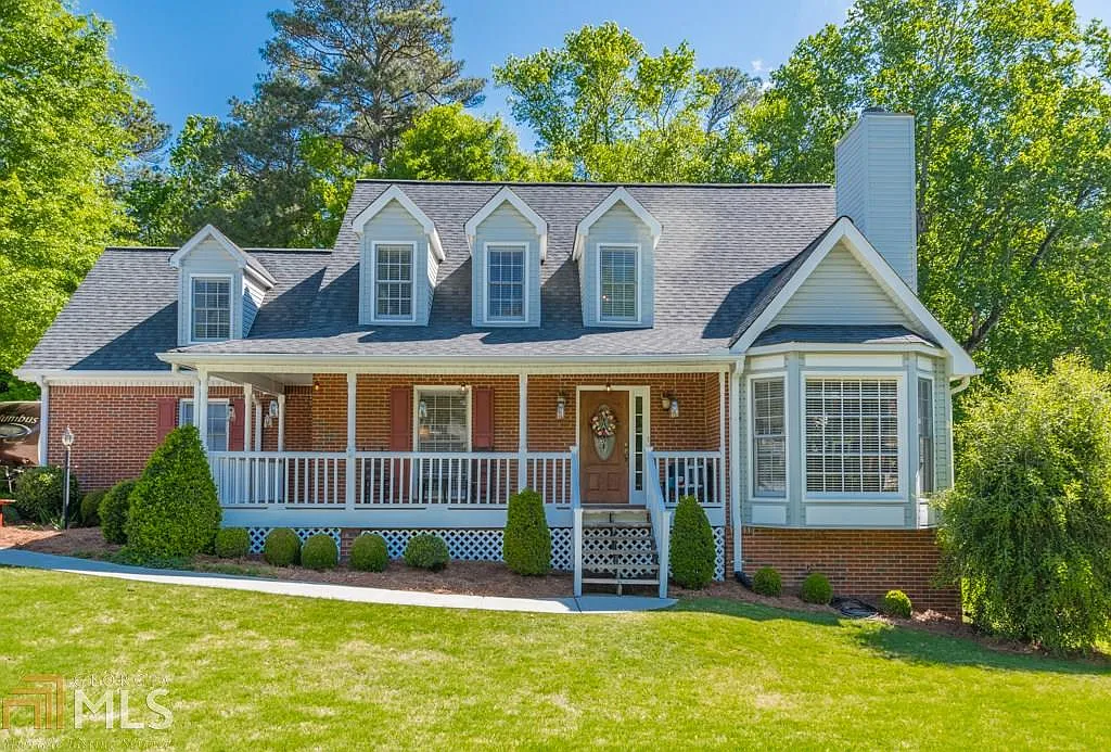 3520 Spring Creek Cir photo 1
