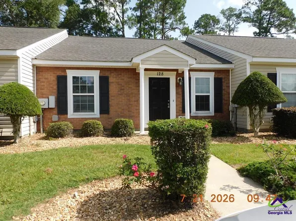 128 Kingston Village Dr, Perry, GA 31069