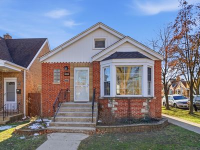 6659 W Foster Ave, Chicago, IL, 60656