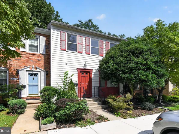 7768 Heatherton Ln, Rockville, MD 20854