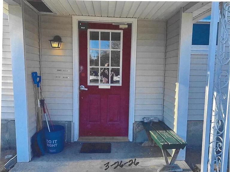 156 Barrows St #1 — Photo 1