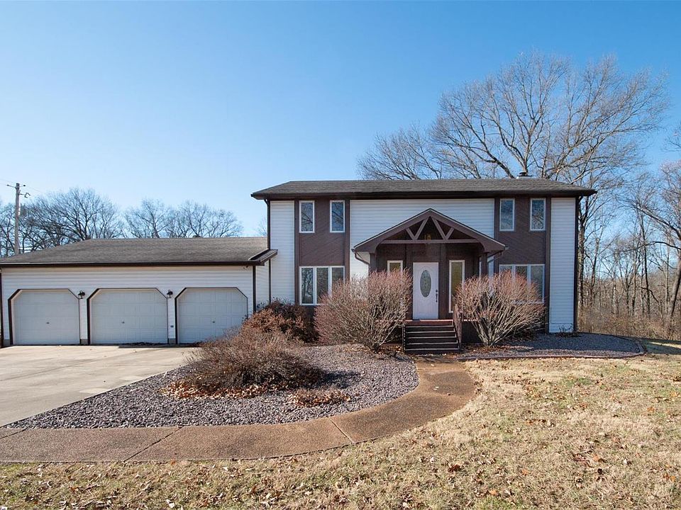 1st image of 5501 Barber Ln