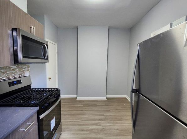 32 Van Cortlandt Park Ave