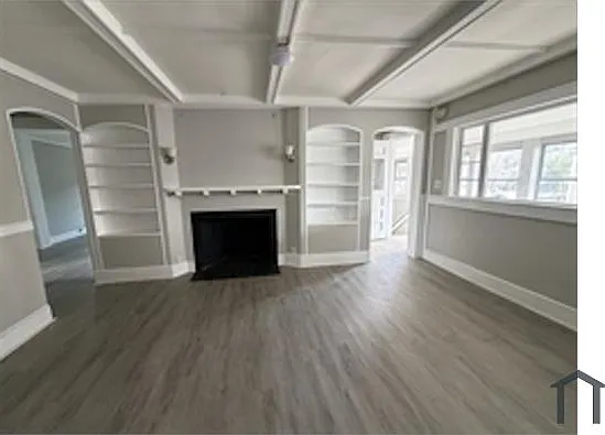 93 Friend St #2 — Photo 5