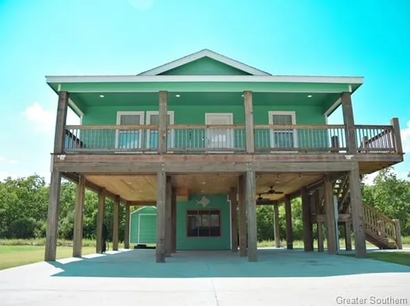 205 Angler Bay Dr, Hackberry, LA 70645