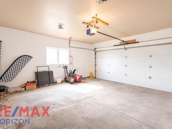 1071 Duna Dr, Laramie, WY 82072