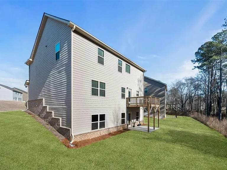 925 Lakehaven Ln — Photo 26