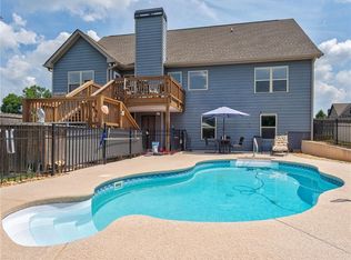 1010 Gold Finch Dr, Jefferson, GA 30549