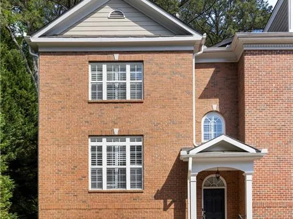 1886 Greystone Oaks Way, Atlanta, GA 30345