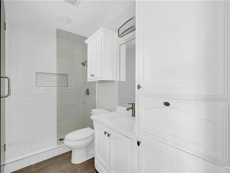 2111 W Western Dr #2 — Photo 12