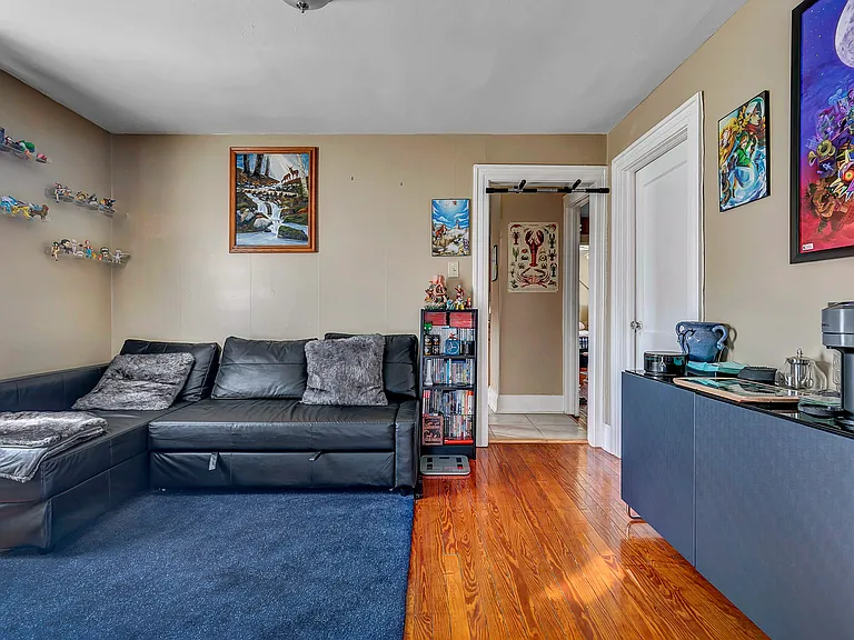 68 Sheldon Ter #3 — Photo 6