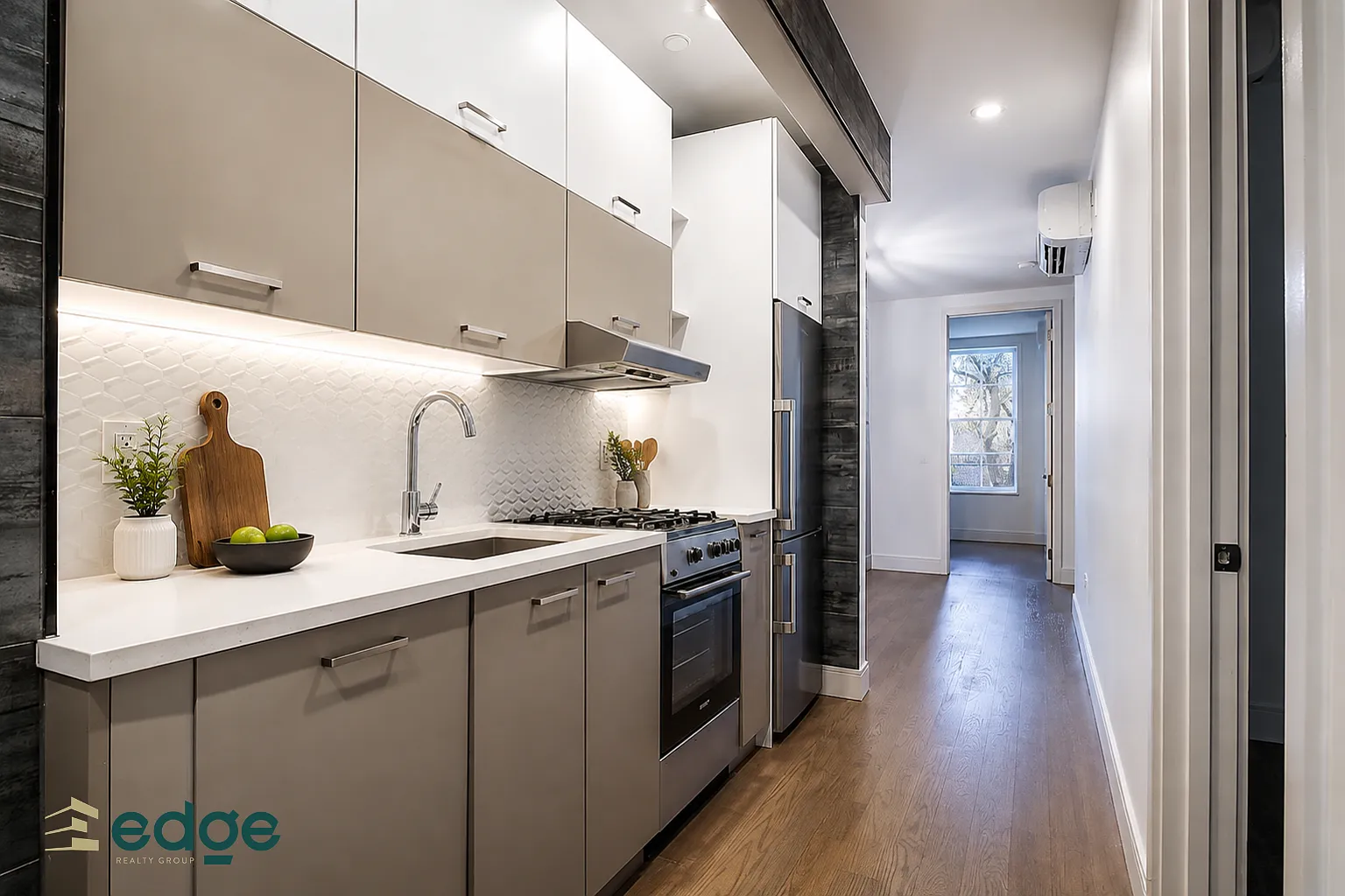 527 Knickerbocker Avenue — Photo 4