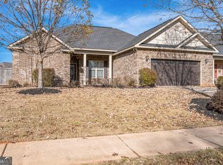 123 Alexis Way, Byron, GA 31008