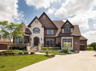 3332 Club Ct, Naperville, IL 60564