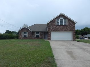 7033 Bridgewater Dr, Smyrna, TN 37167