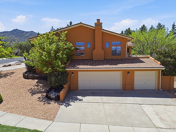 5th image of 14016 La Mesita Rd NE