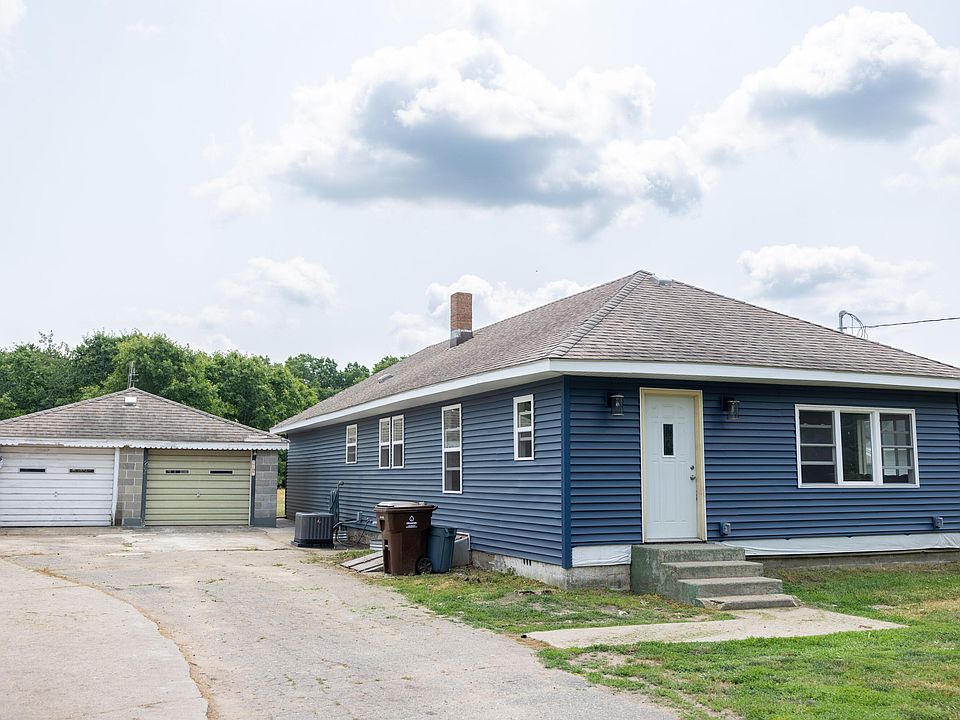 1st image of 1185 Yeomans St